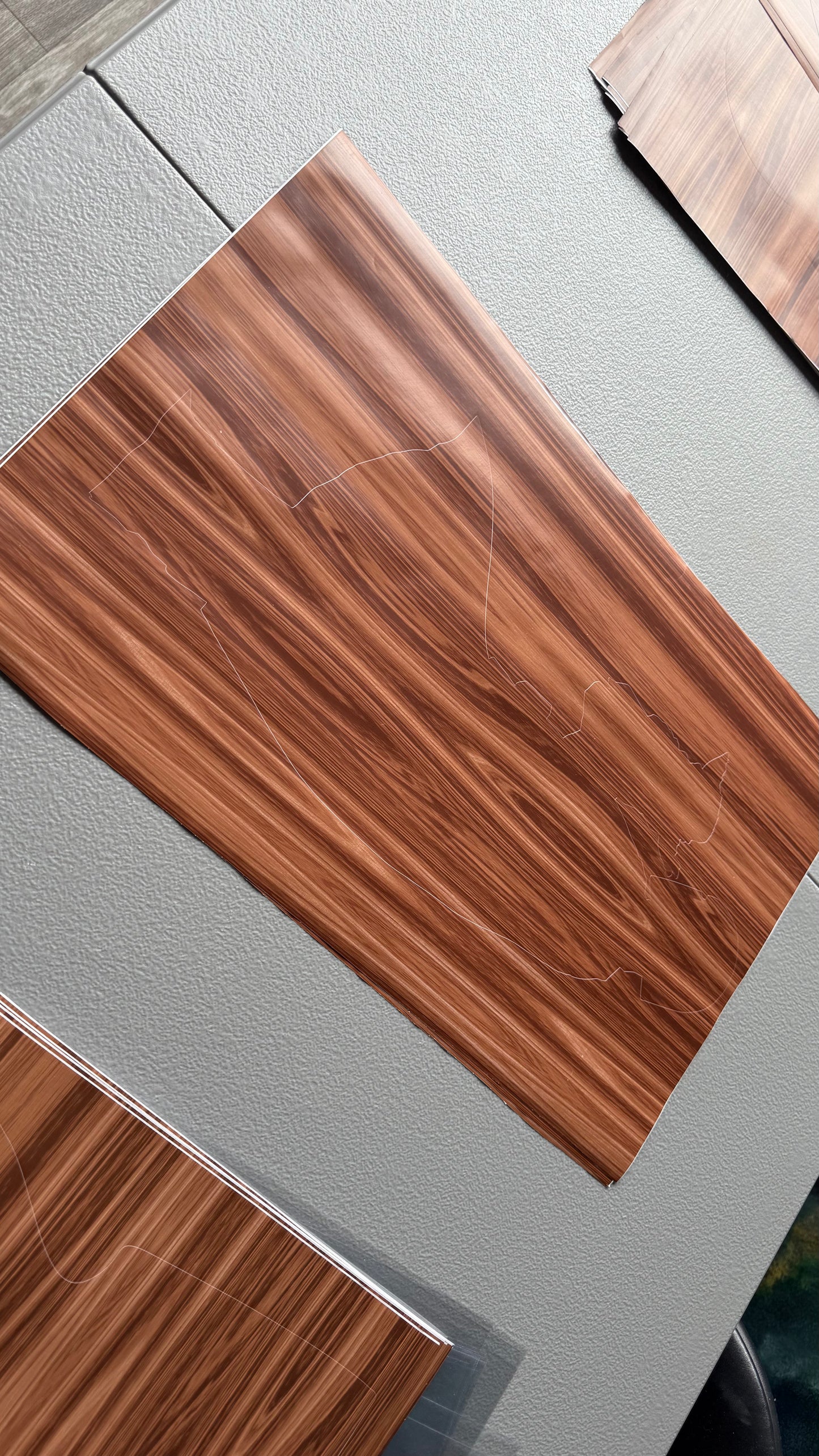 Stencil - Mando & Grogu - Easy Liner Removable Adhesive Contact Paper